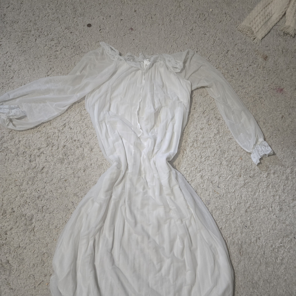 Elegant White Lace Trim Dress